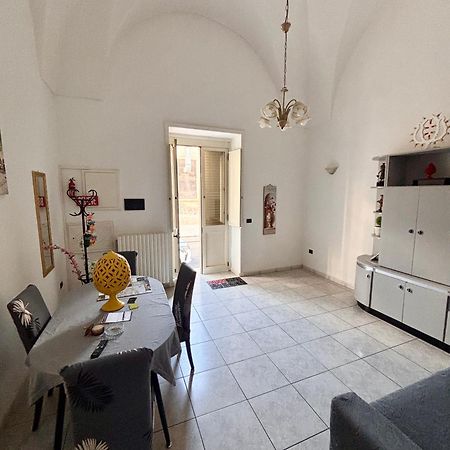 Origini - Apartment With Private Garden Lecce Ngoại thất bức ảnh